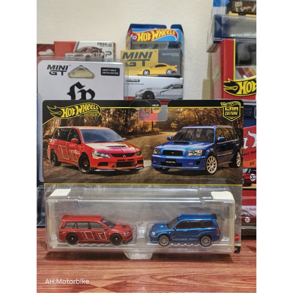 Hot wheels premium 2 pack Mitsubishi lancer wagon