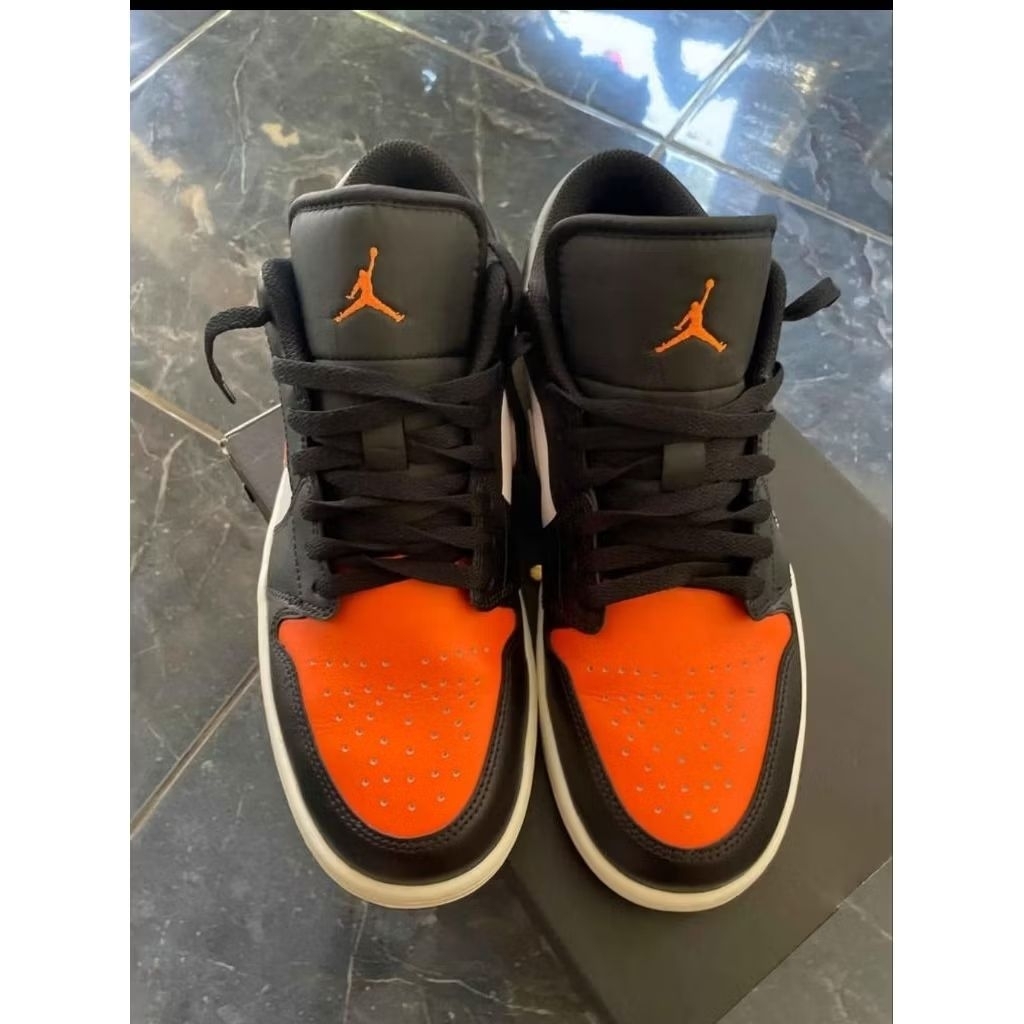SEPATU JORDAN AIR LOW ORI