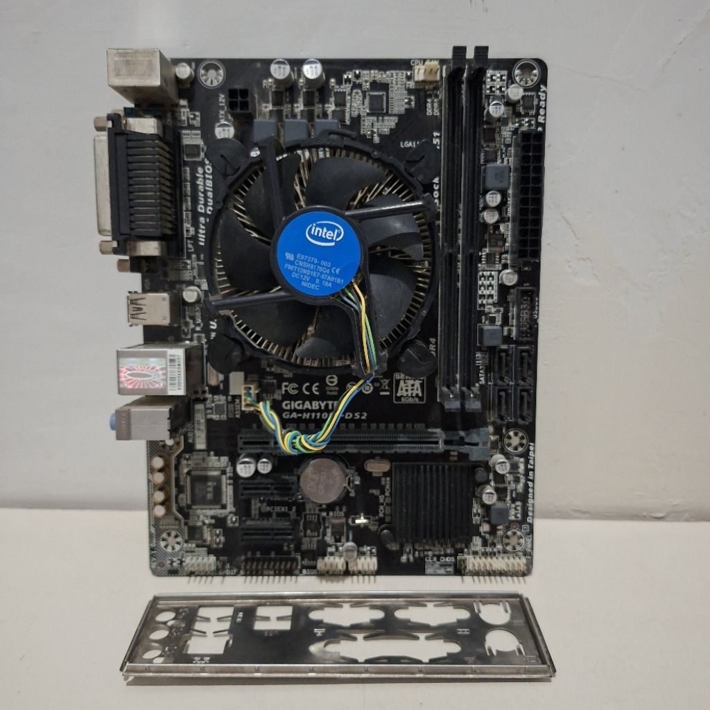 Intel Core i7-7700 3.60GHz + Motherboard Gigabyte H110M-DS2 Paket Siap Pakai