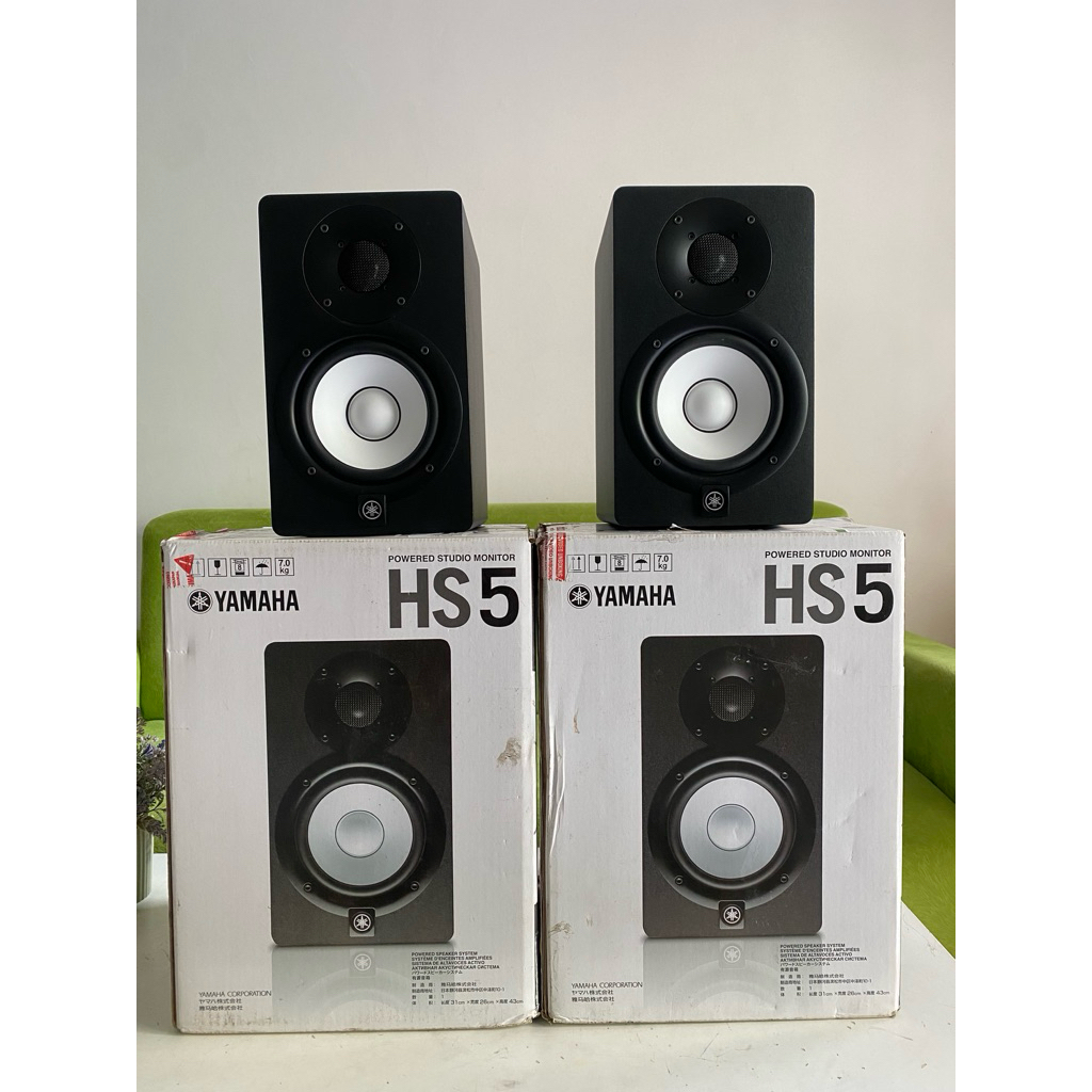Yamaha HS5