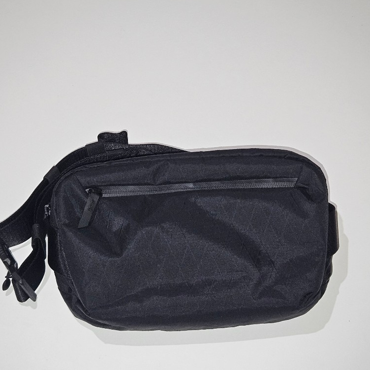Alpaka Go Sling Mini V2 Fit iPad Mini 5L Messenger Bag Tas Selempang Pria X-Pac VX21 - Second