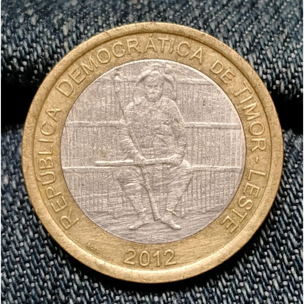 Koin Kuno Timor Leste bimetal 100 Centavos tahun 2012