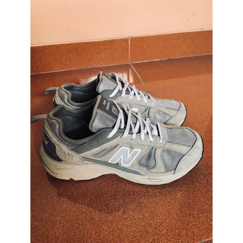 New Balance 878 Retro