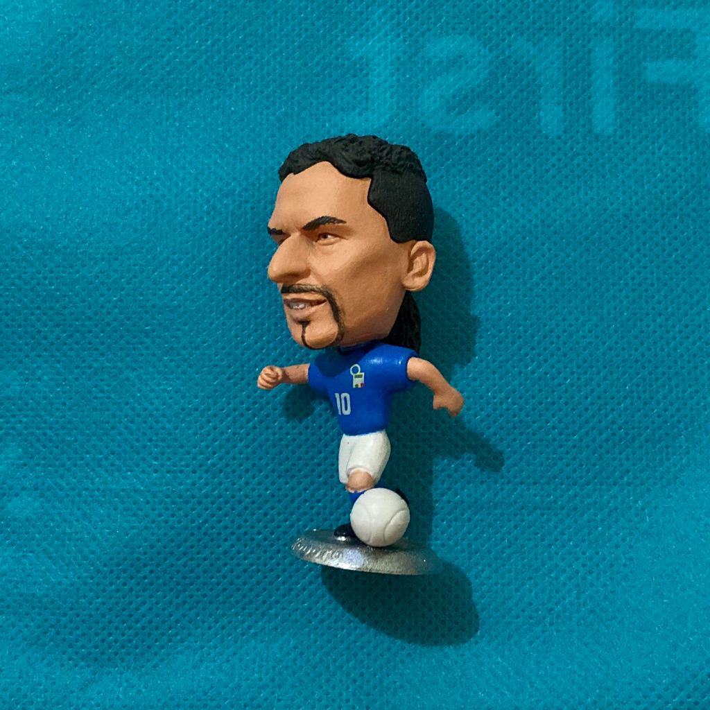 Figure pemain bola kodoto R. Baggio Italia