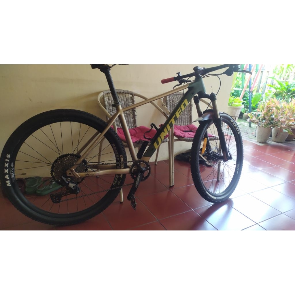 Sepeda United Clovis 6.10