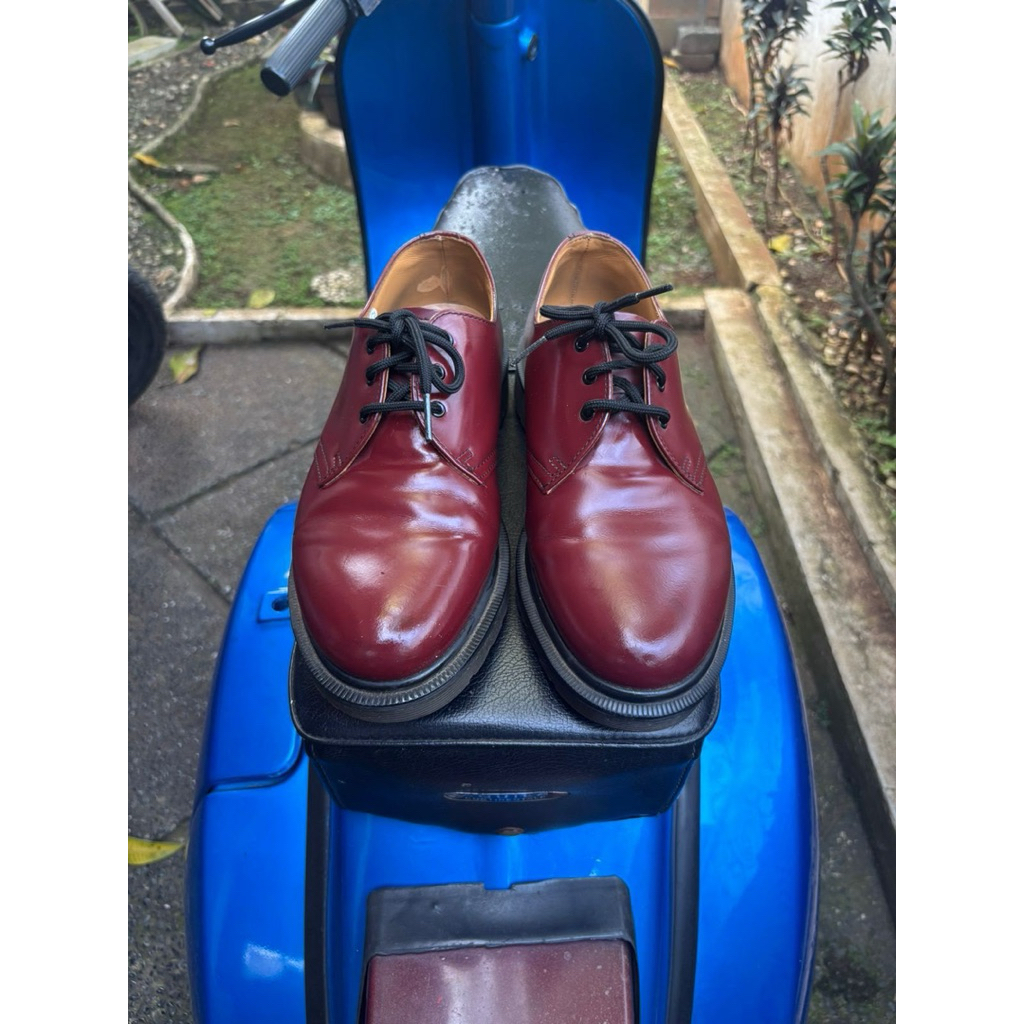 Sepatu docmart 1461