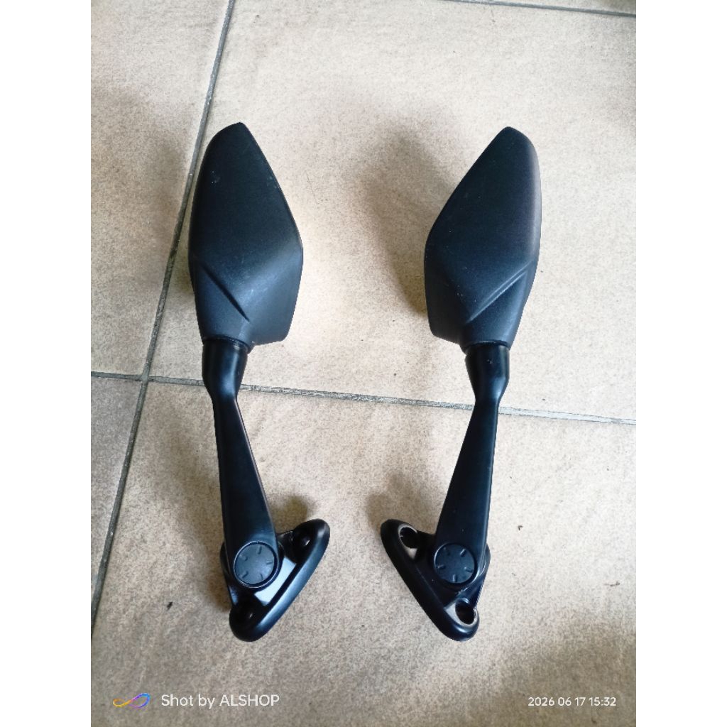 Spion original copotan motor Yamaha r15v4 r15v3 r15vva