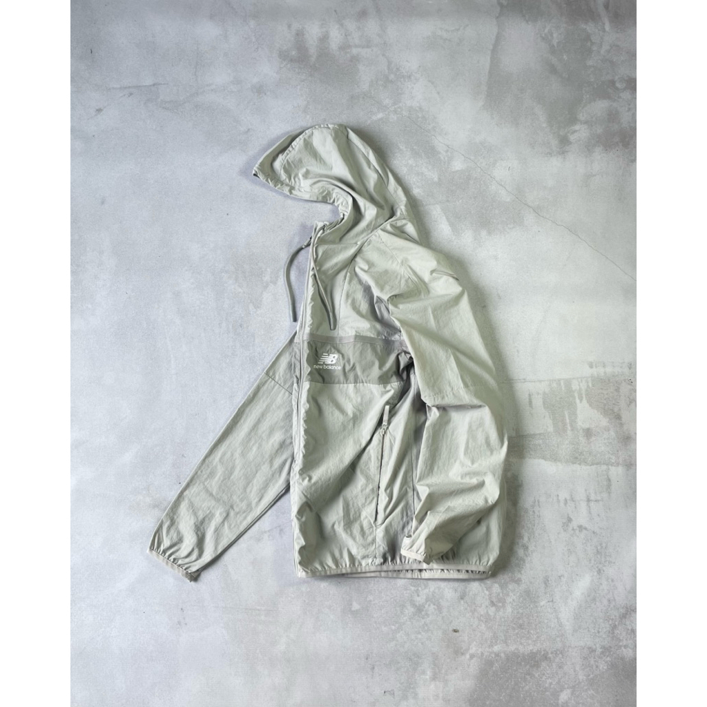 Windbreaker Jacket NB Size M ( 70x53 ) Original