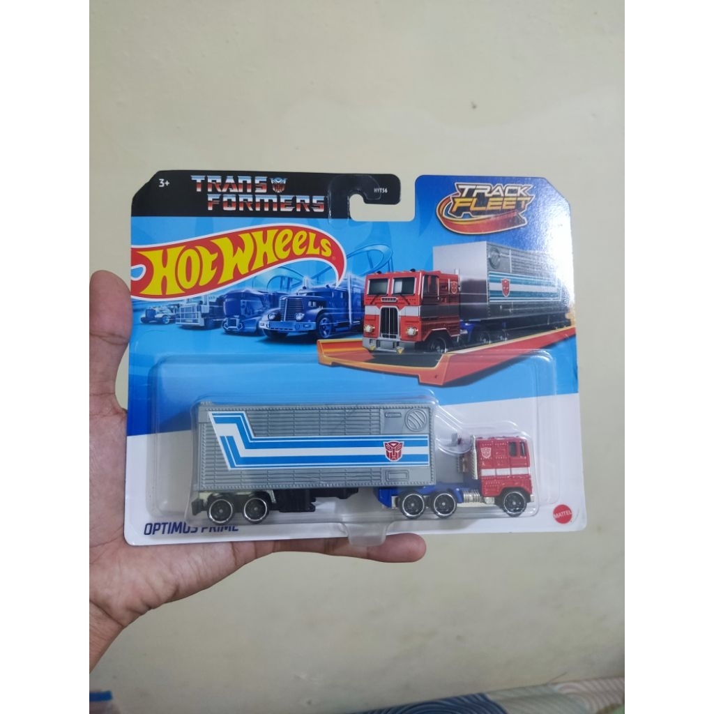 Hotwheels Optimus Prime Trailer
