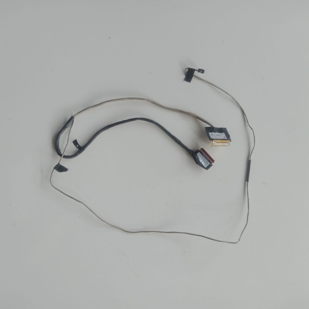 fleksibel layar laptop dell Inspiron 15-5567