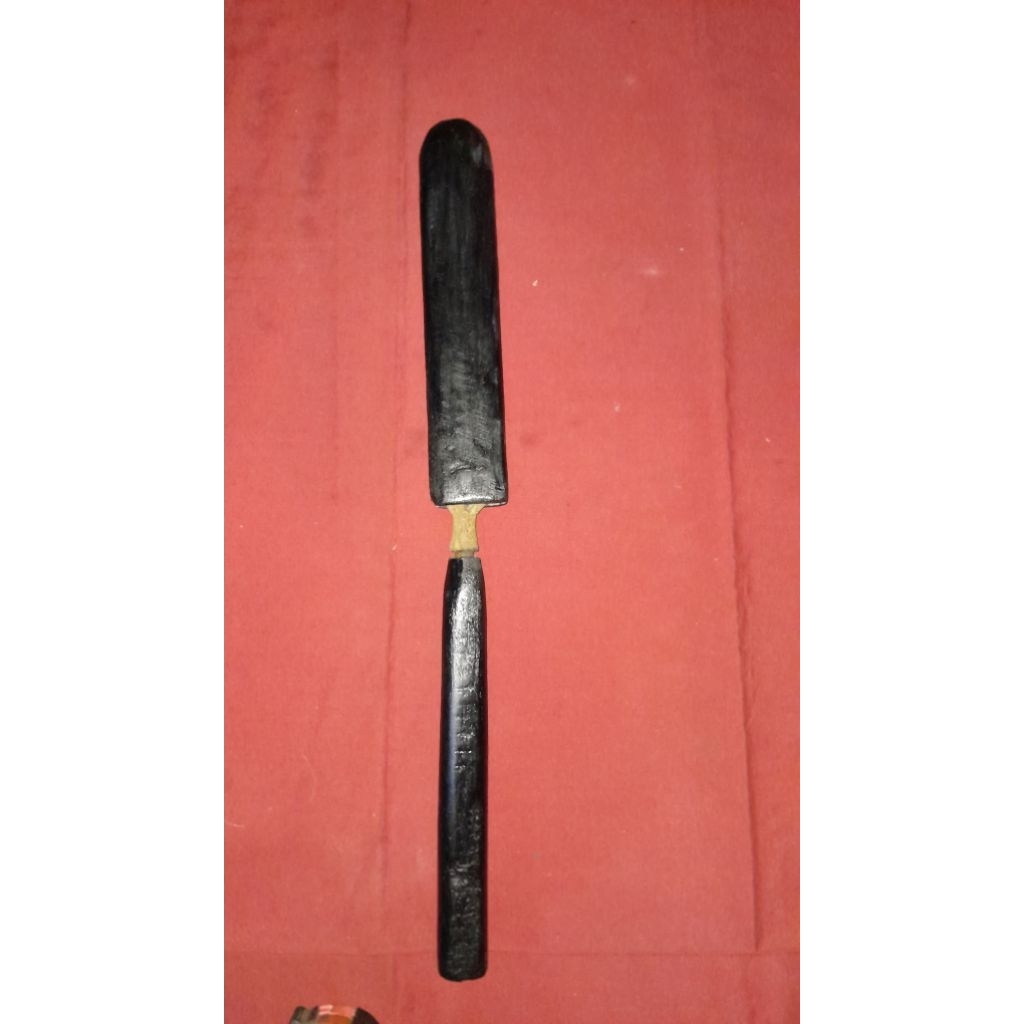 pusaka tumbak totok