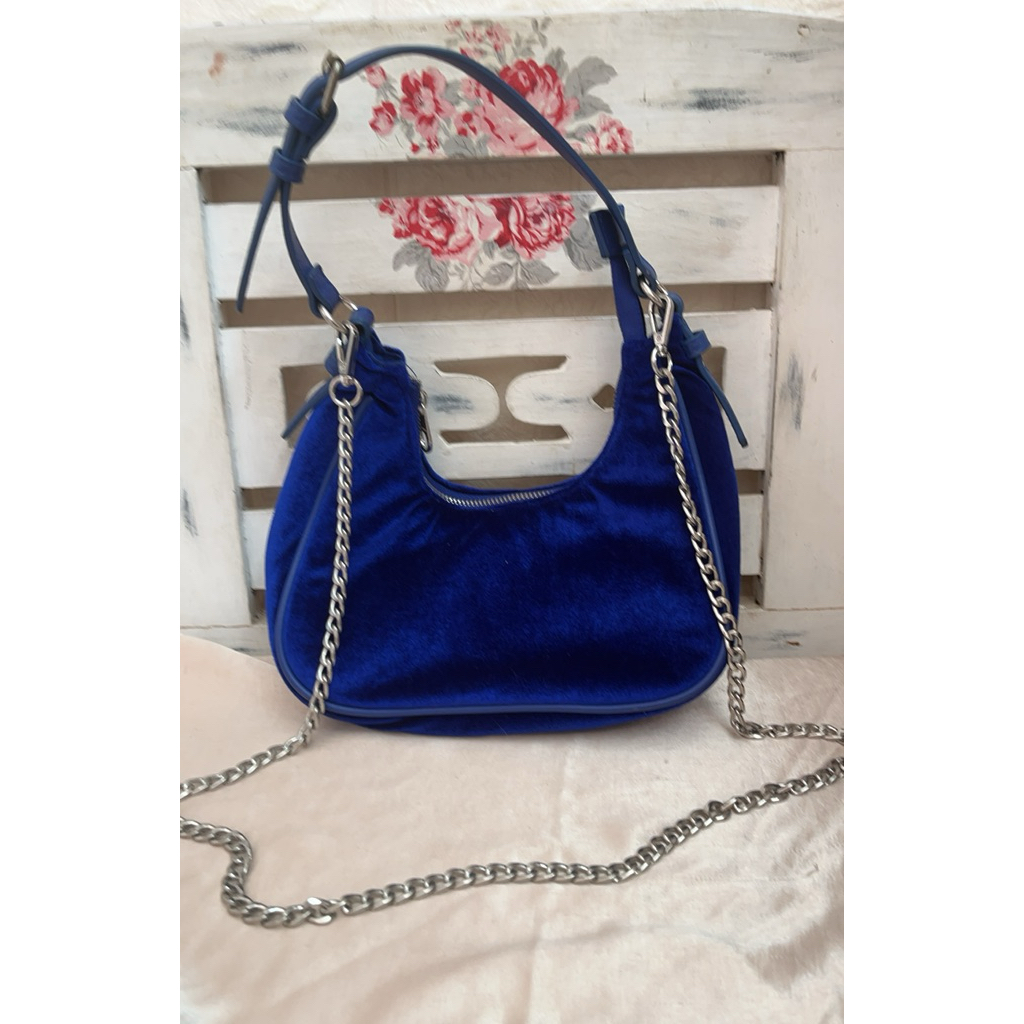 tas ketek stradivarius preloved