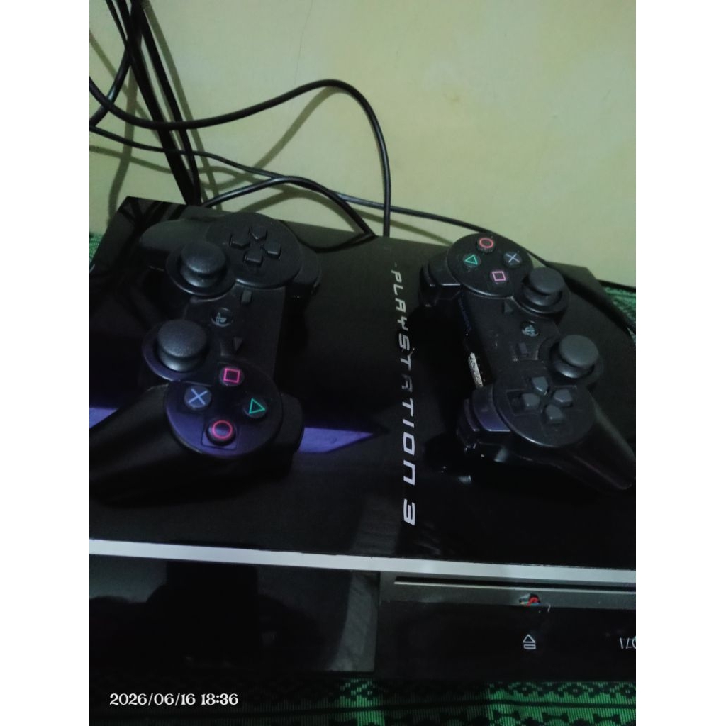 PS 3 fat second, normal aman no minus