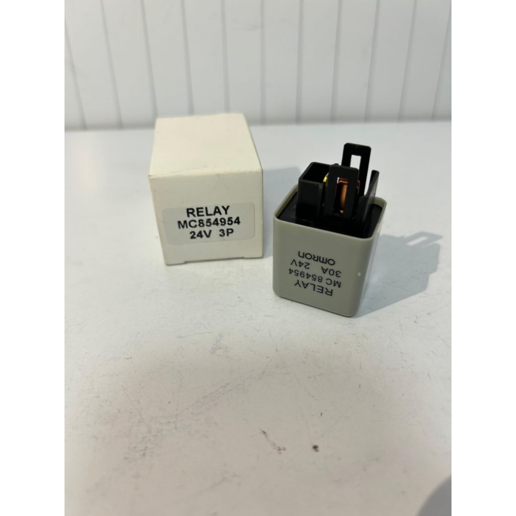 RELAY OMRON 24V FUSO MC854954