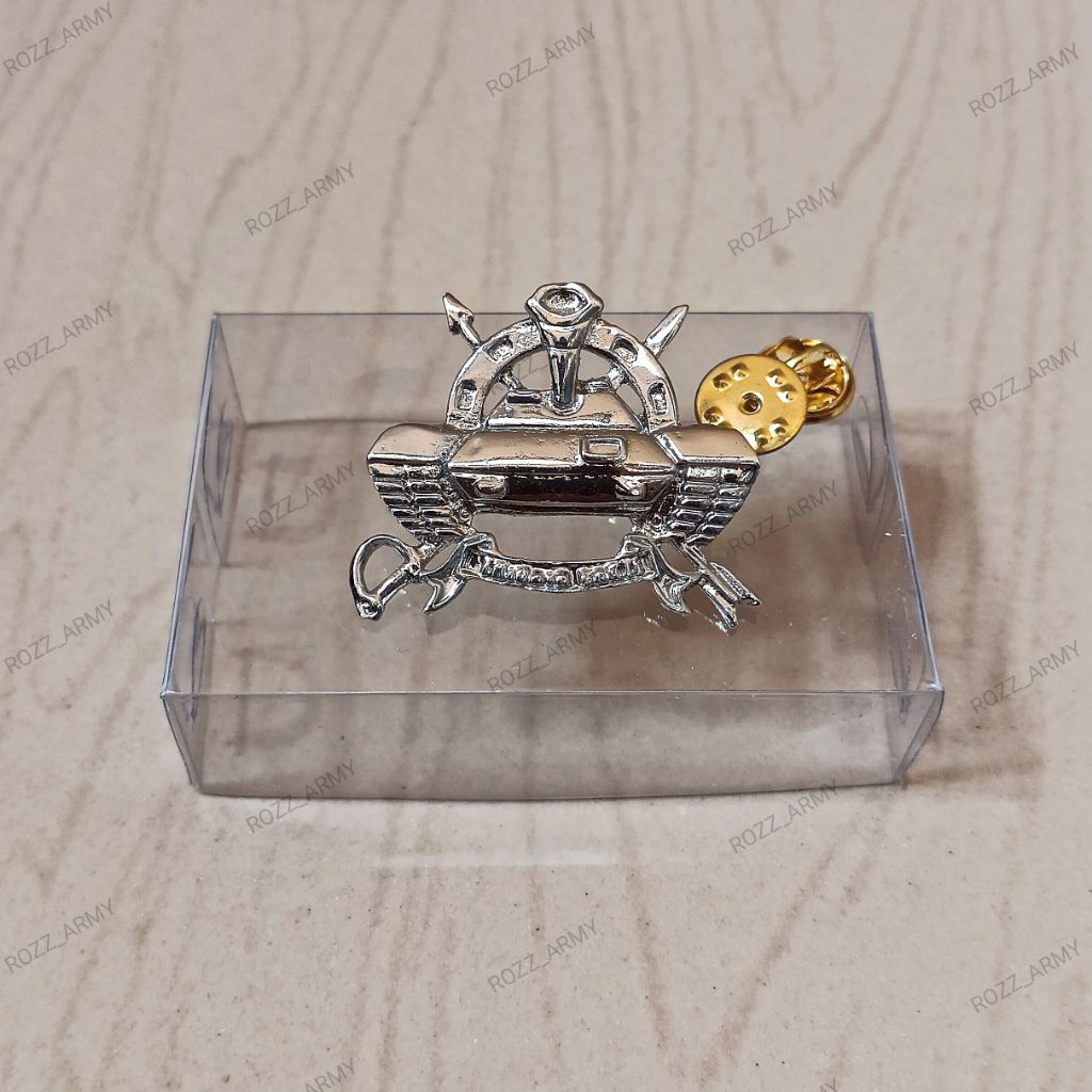 pin kavaleri tni ad kancing paku logam gold