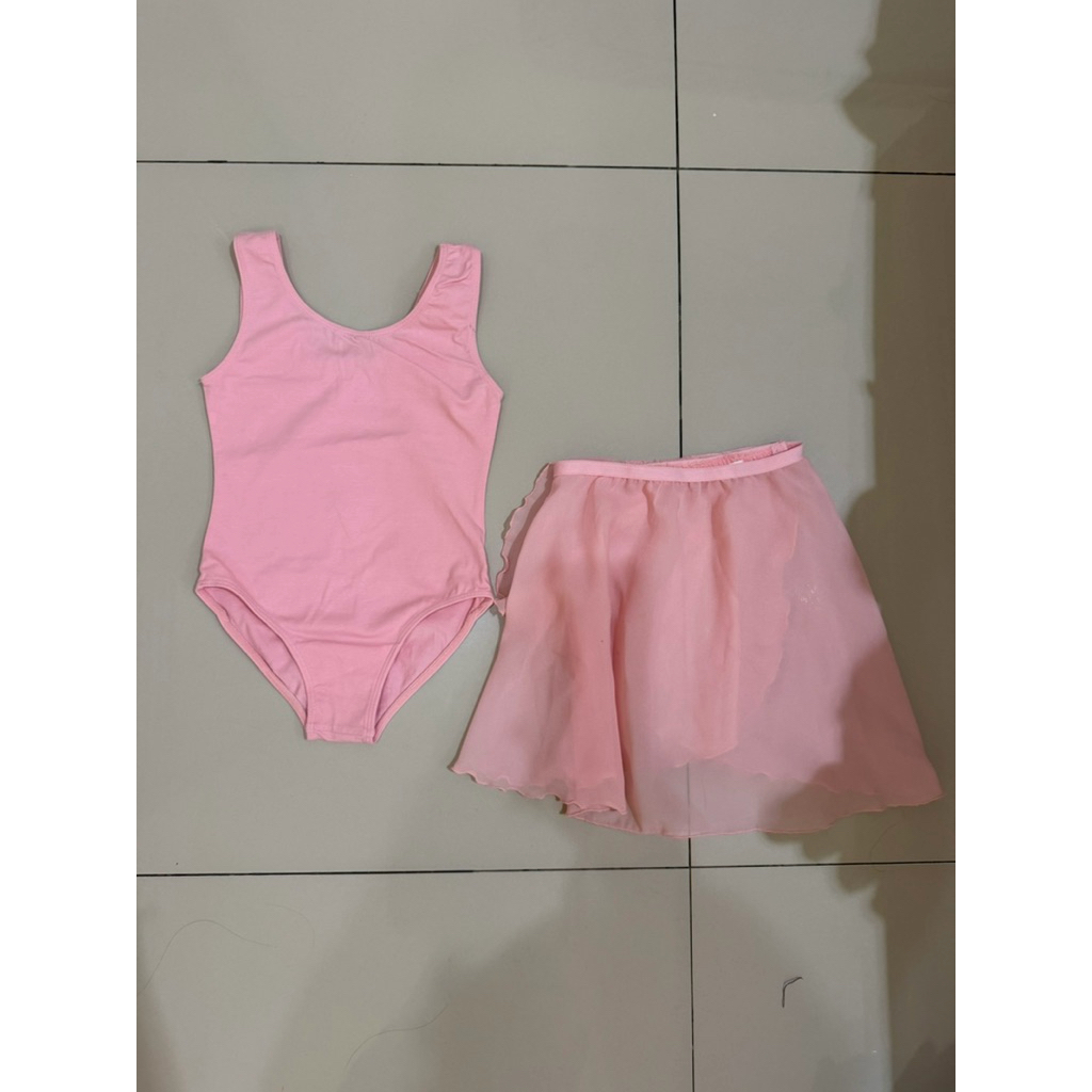 Preloved Baju Setelan Ballet Anak Perempuan Soft Pink
