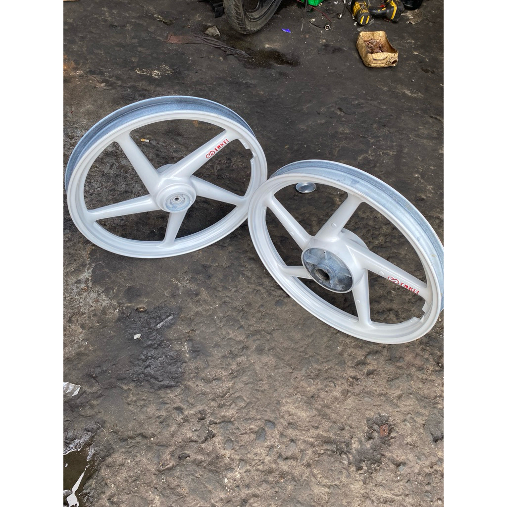 velg suzuki smash , shogun , satria 2 tak tornado rc100 ,satria lumba scorpion,excel,enkei,cefiro