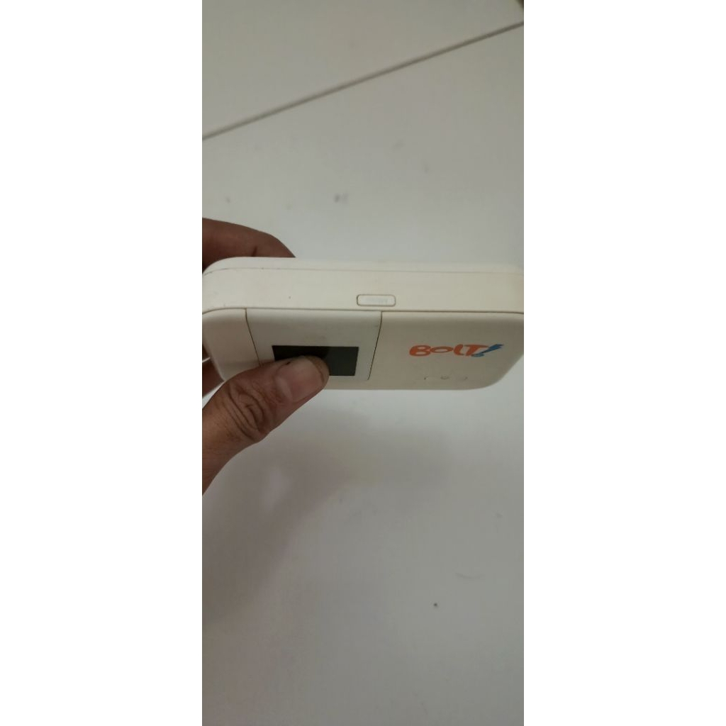 BOLT UNLOCK 4G