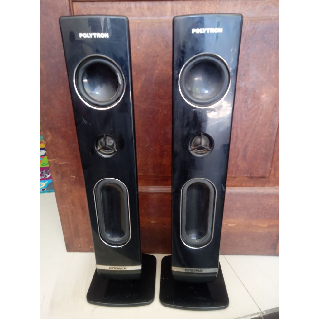 Speaker tower Polytron bekas
