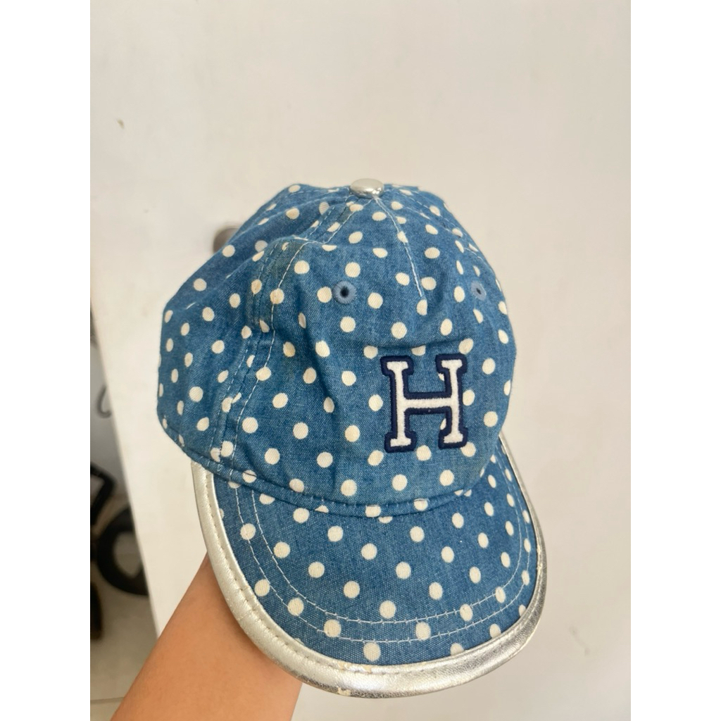 topi tomy hilfiger anak