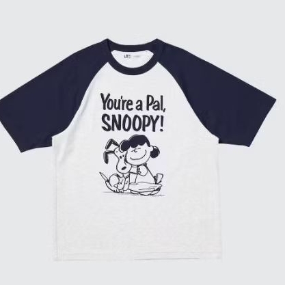 Snoopy Peanuts UT Uniqlo Tshirt Kaos Snoopy Peanuts Ready New size XS Dewasa