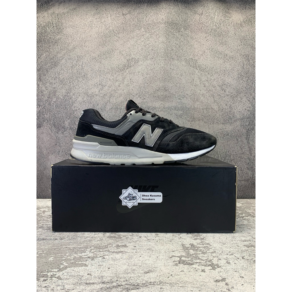 Sepatu Second Casual New Balance Original Guarantee
