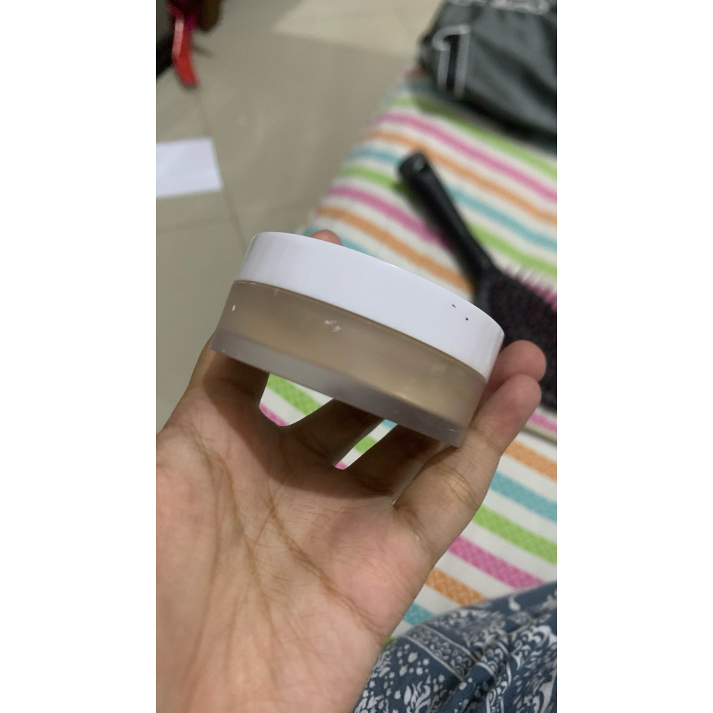 velvet translucent powder 03 mercredi preloved