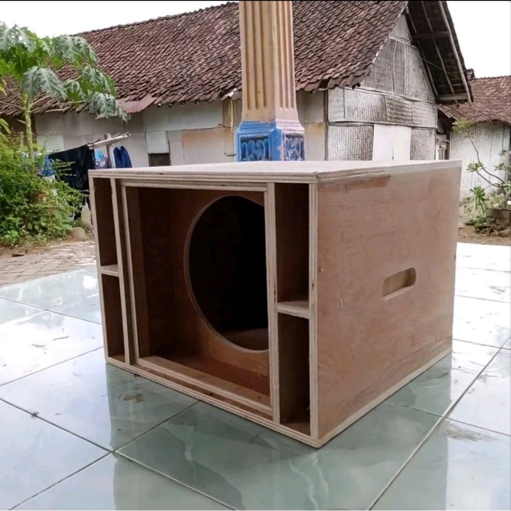 Box speaker 15inc 18mm model SPL single