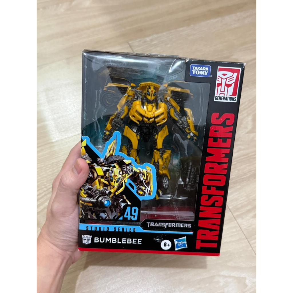 Studio Series 49 Bumblebee