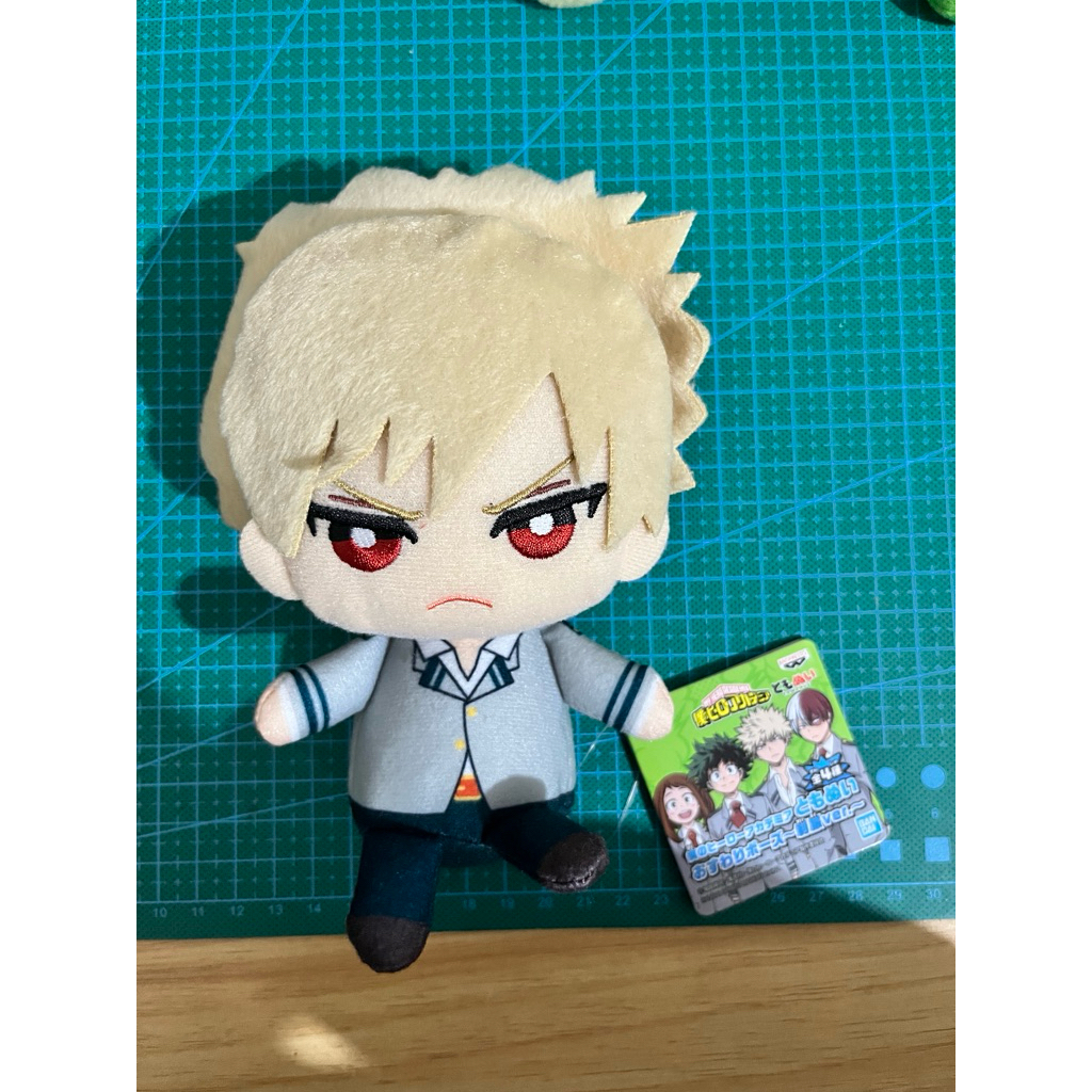 Boneka Plushie My Hero Academia / Boku no Hero Academia MHA BNHA Tomonui Osuwari ver. seifuku Bakugo