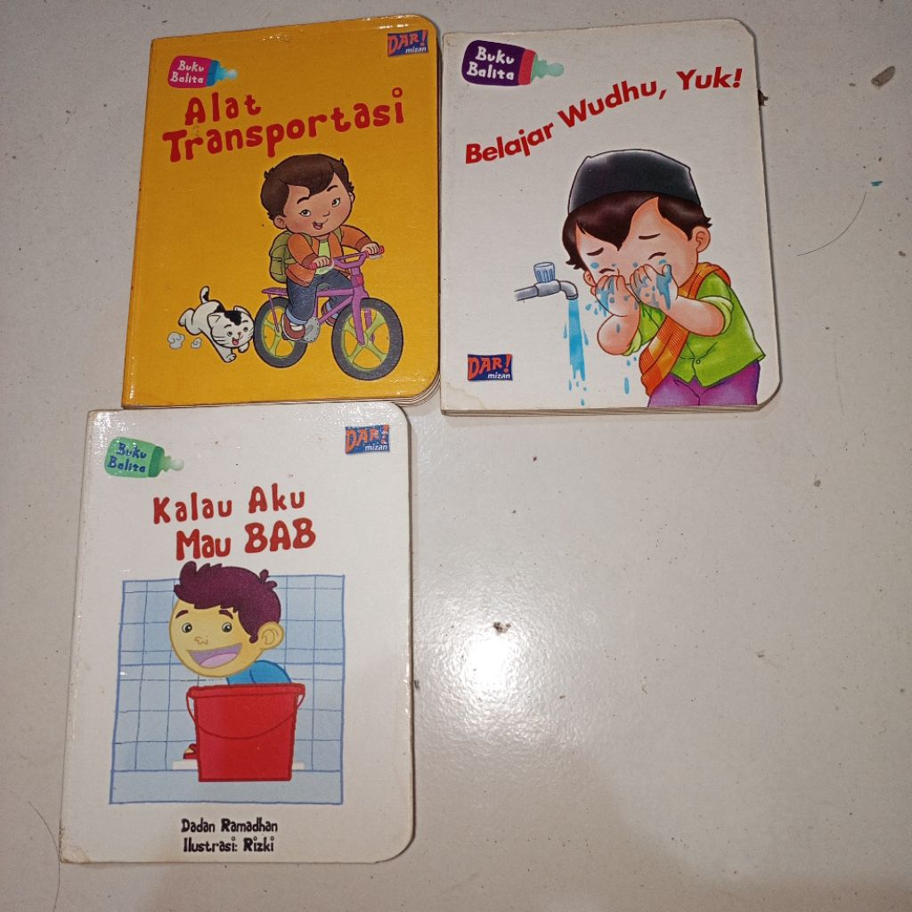 Buku Balita Kalau Aku BAB, Belajar Wudhu Yuk, Alat Transportasi.
