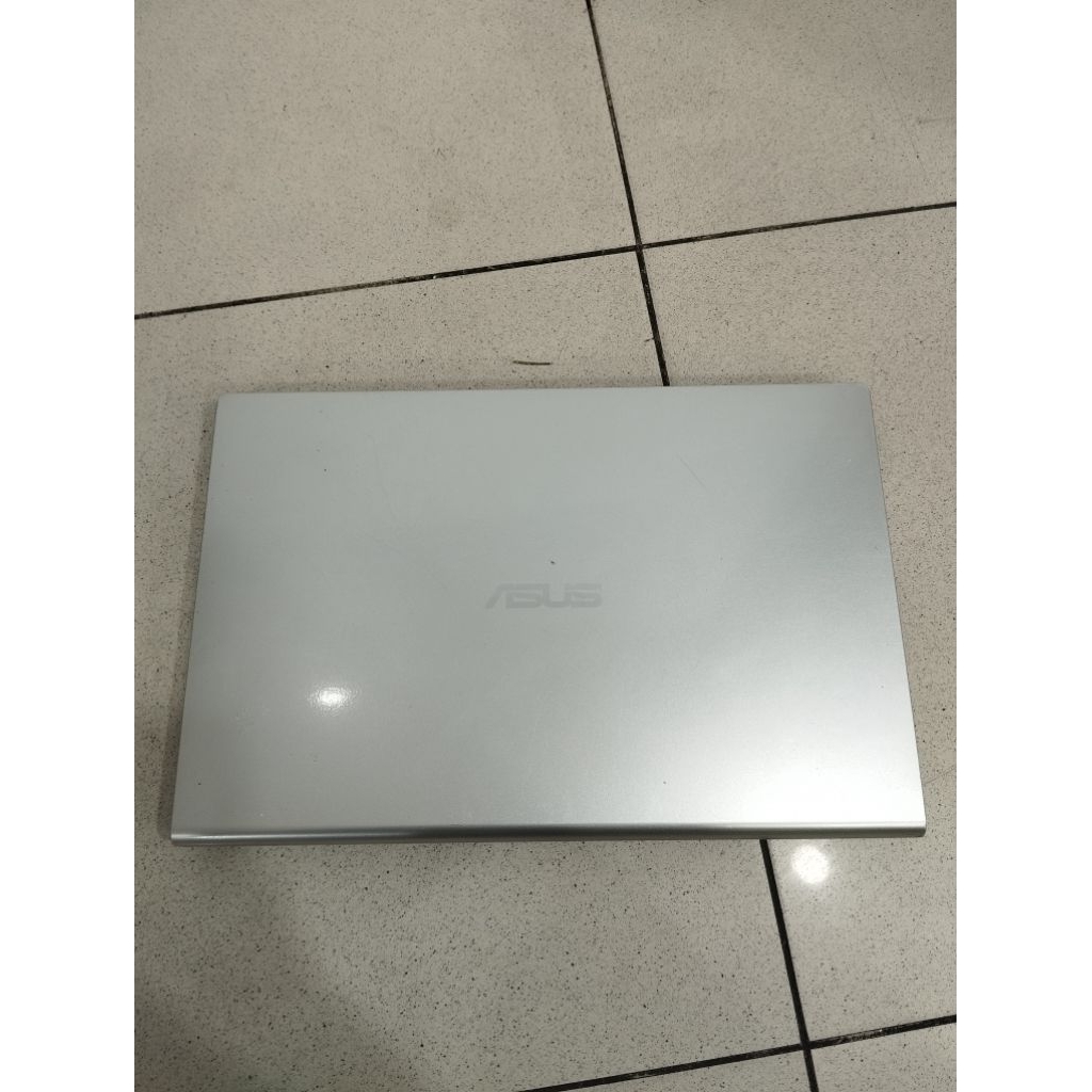 Laptop Asus M415D