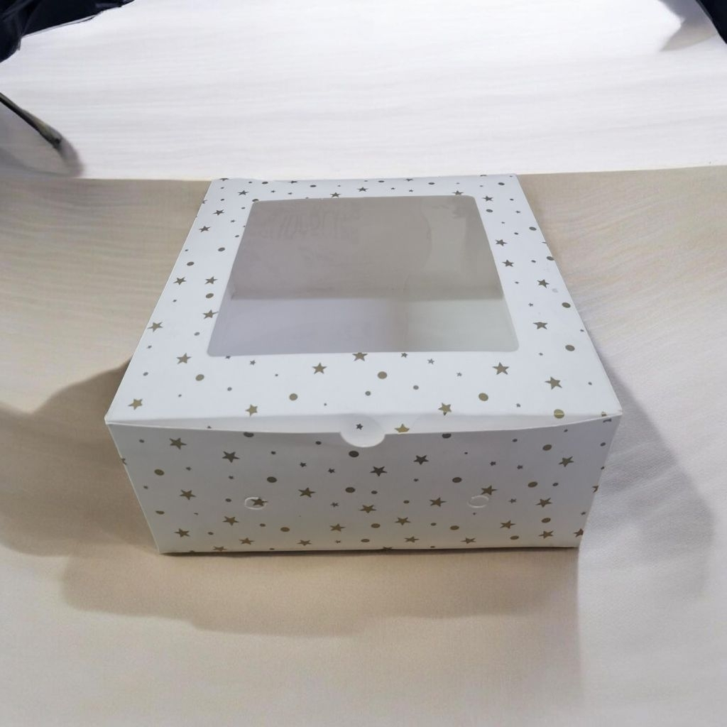 Box Kue/ Dus Kue Ivory Putih Bintang 15x15x8cm -10pcs