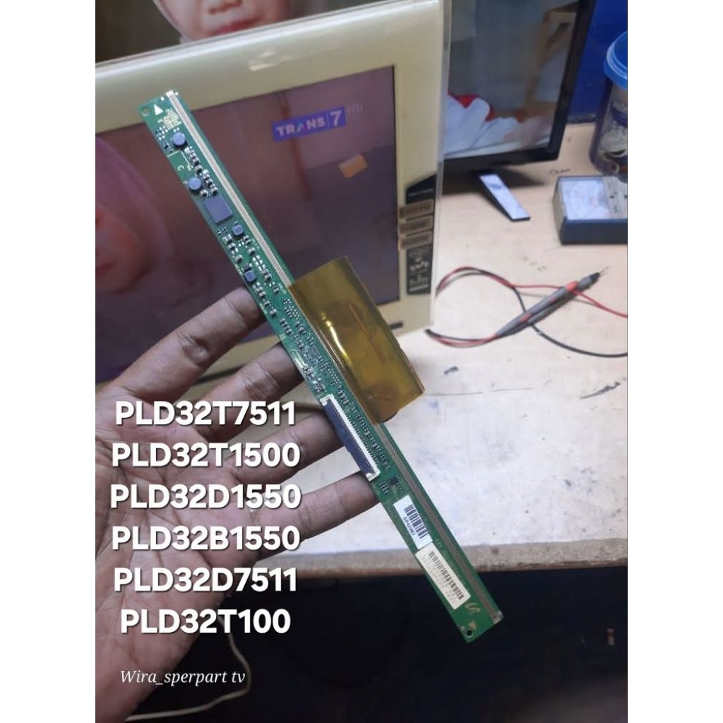TICON LOGIC TV POLYTRON 32 IN