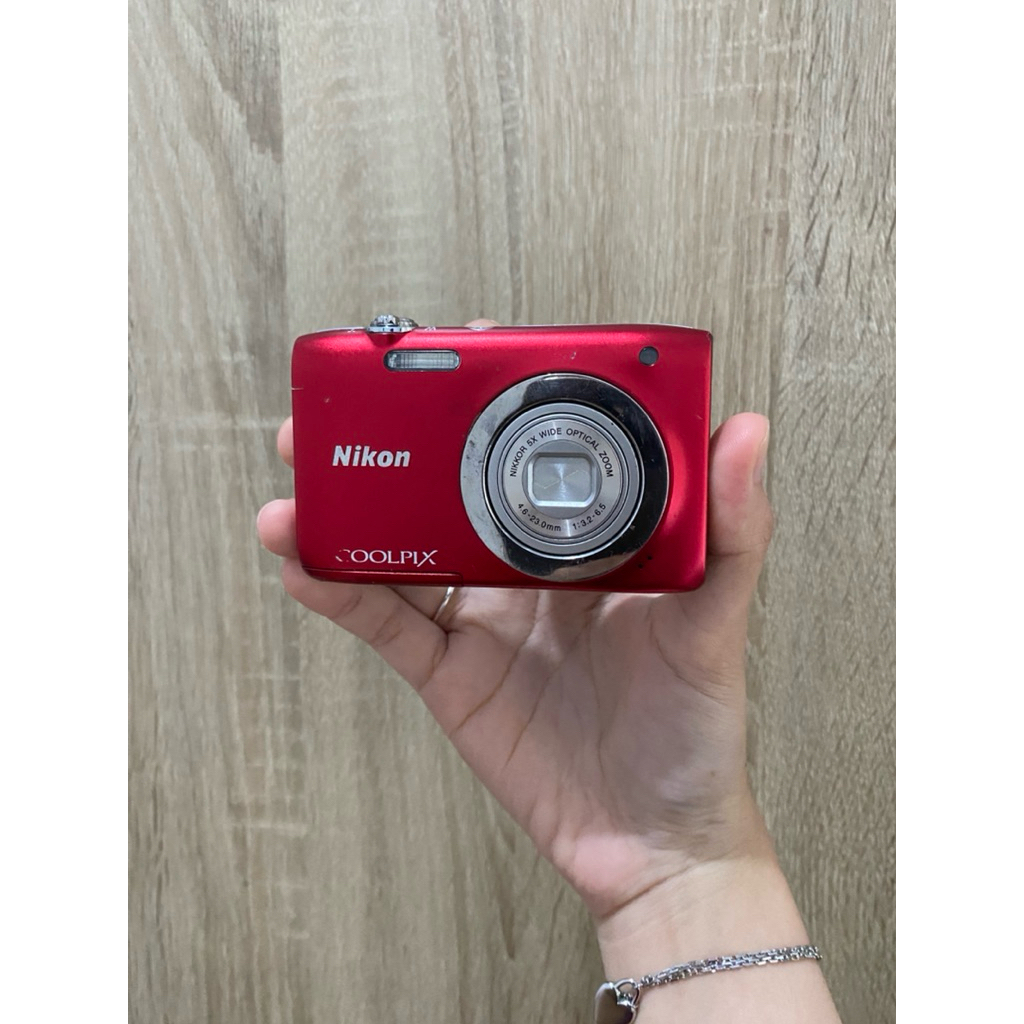 NIKON COOLPIX A100