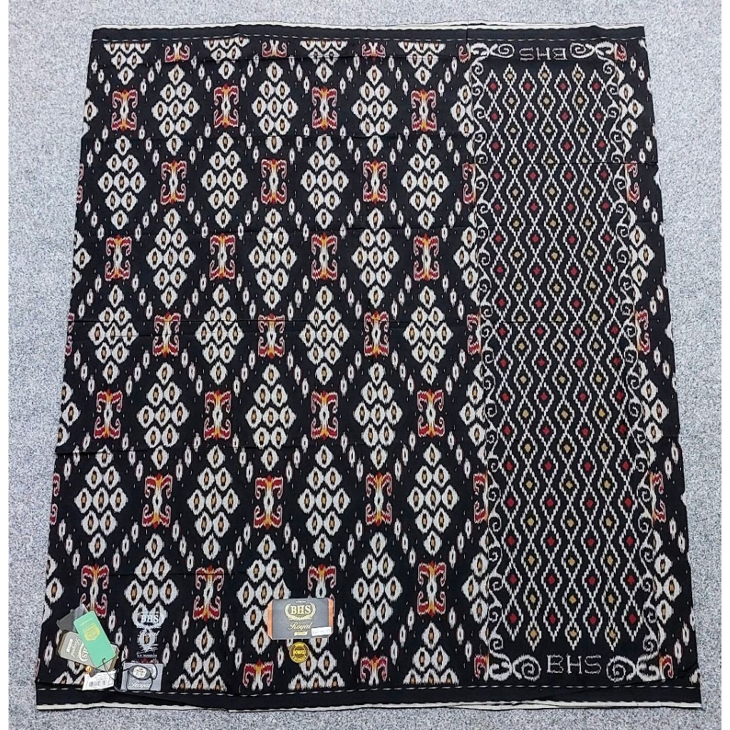 Sarung BHS Royal KAWUNG Sutra