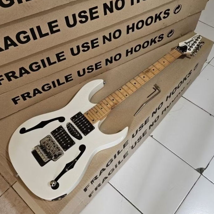 Gitar ibanez PGM series new