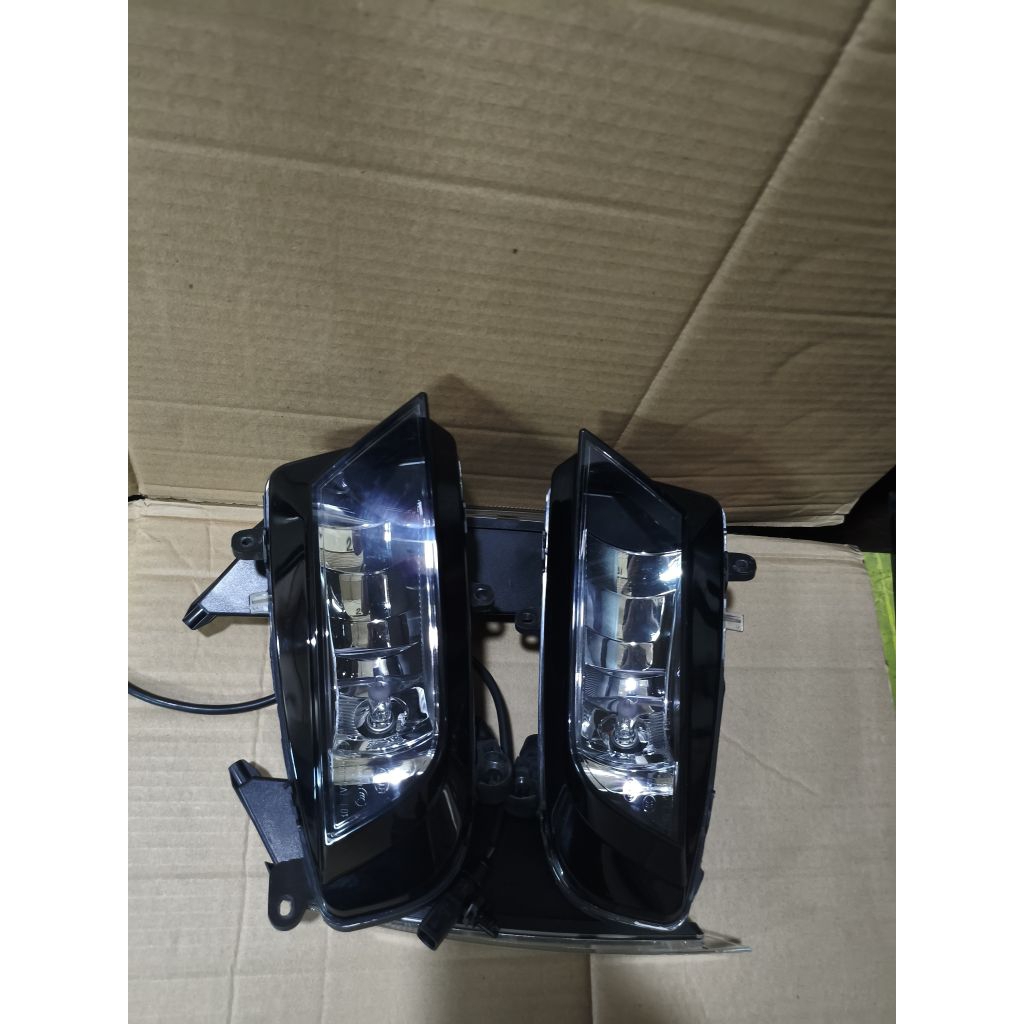 lampu kabut foglamp audi a4 b8 facelift tahun 2011-2015 ori