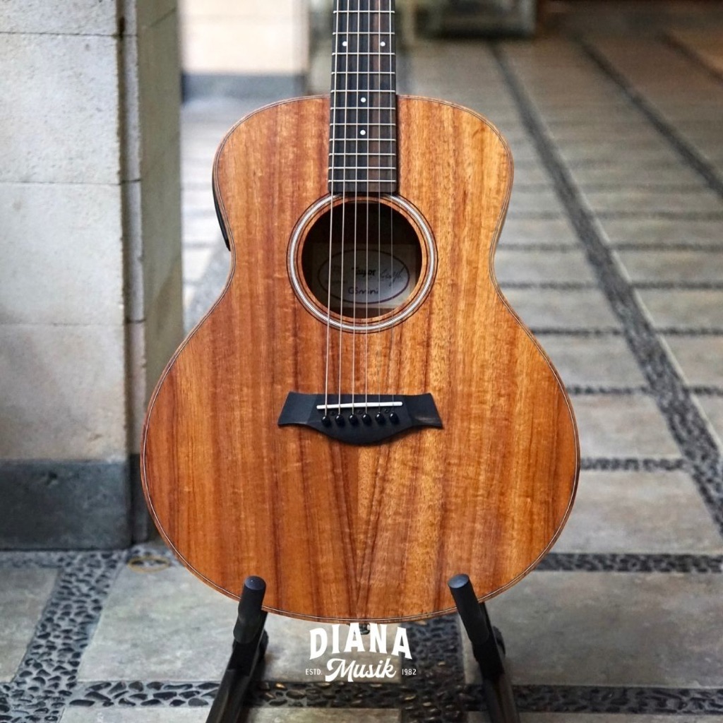 Taylor GS Mini-e Koa Acoustic Guitar w/Bag