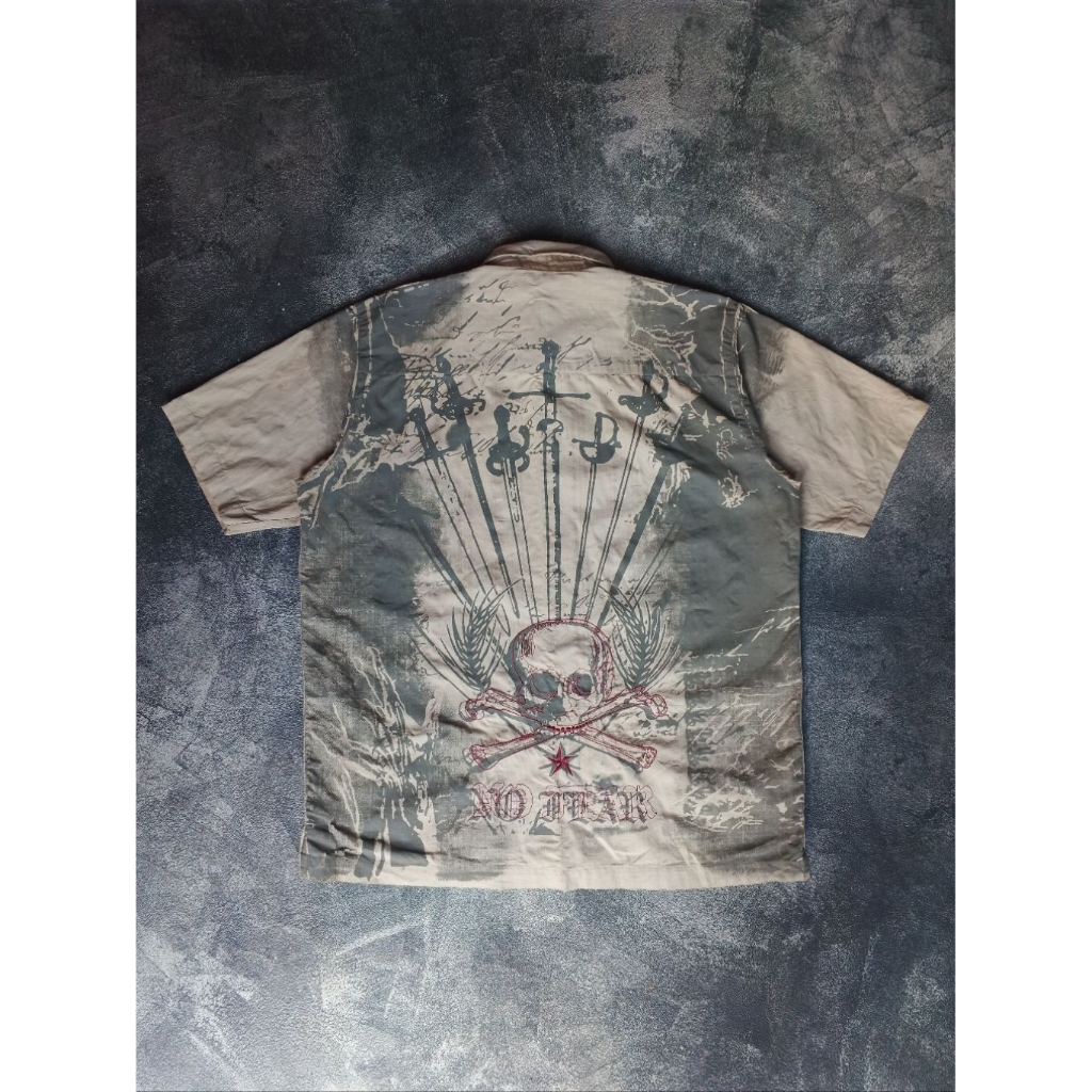 kemeja Vintage NoFear