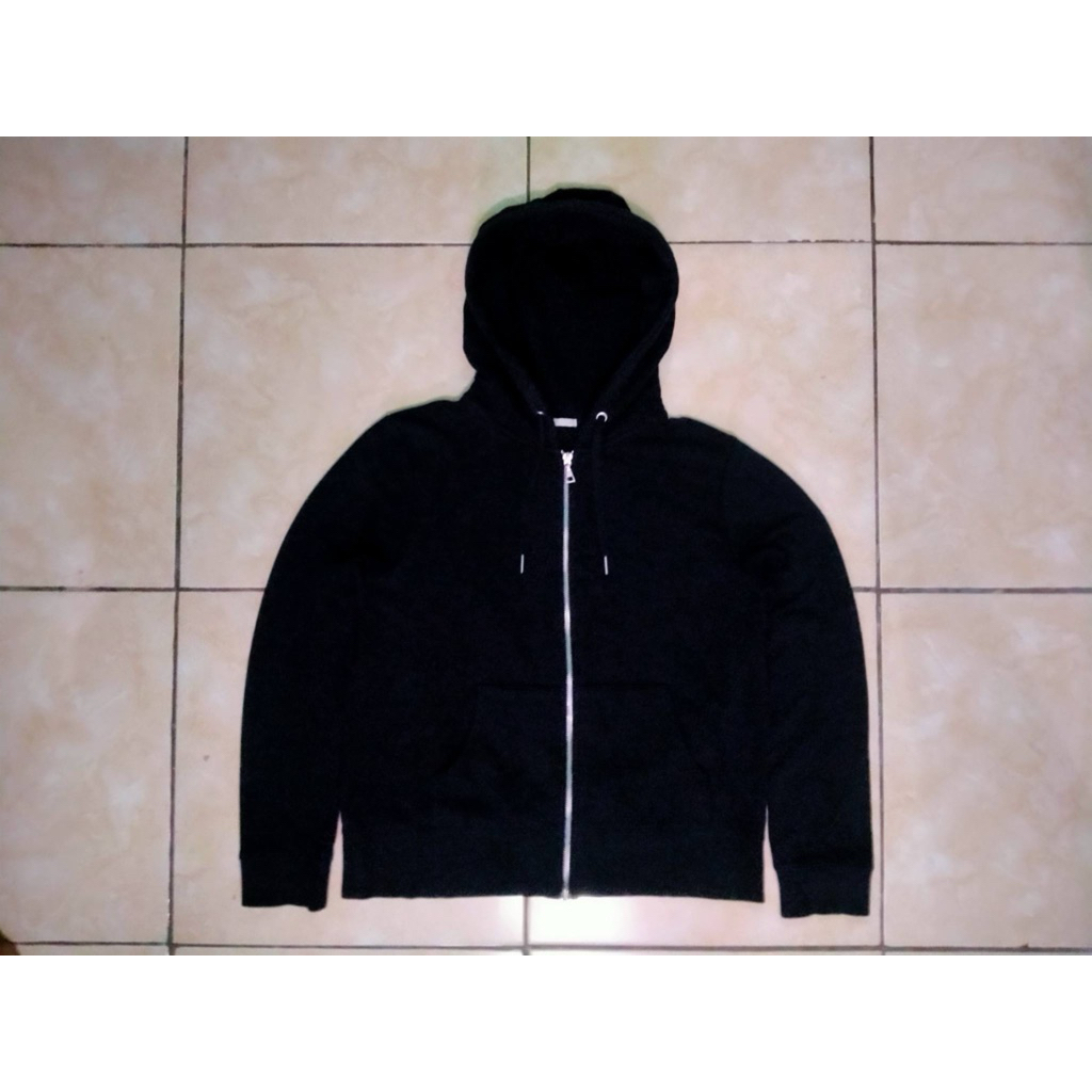 Zip Uniqlo