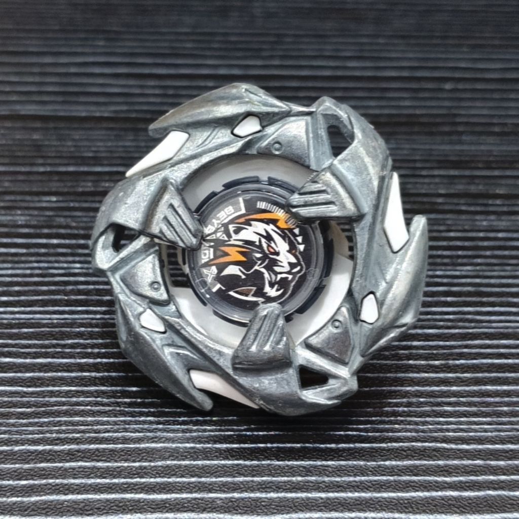 Beyblade X Weiss Tiger Original Takara Tomy