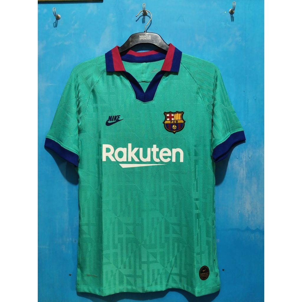 jersey barcelona third 17/18 player issue