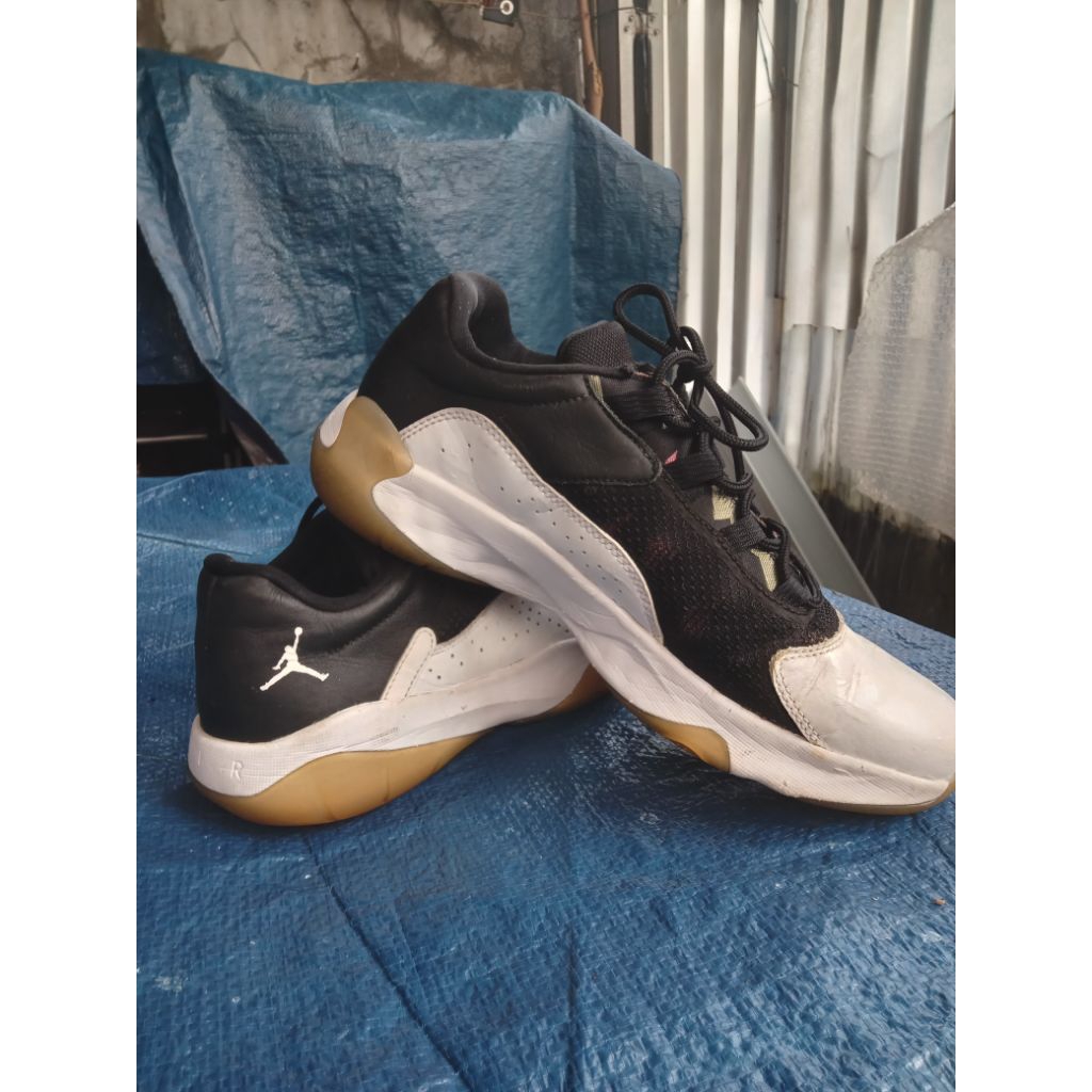 Nike air jordan 11 sz 41