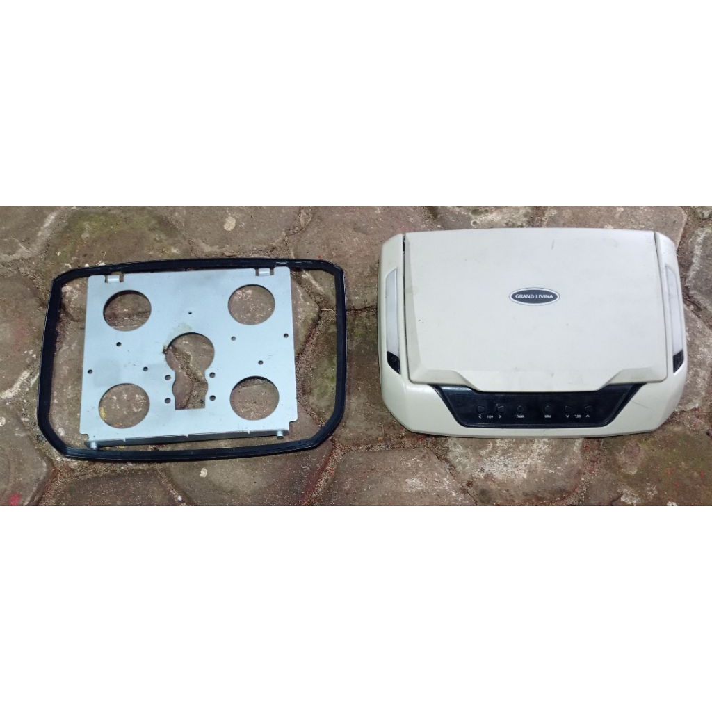 roof monitor grand livina