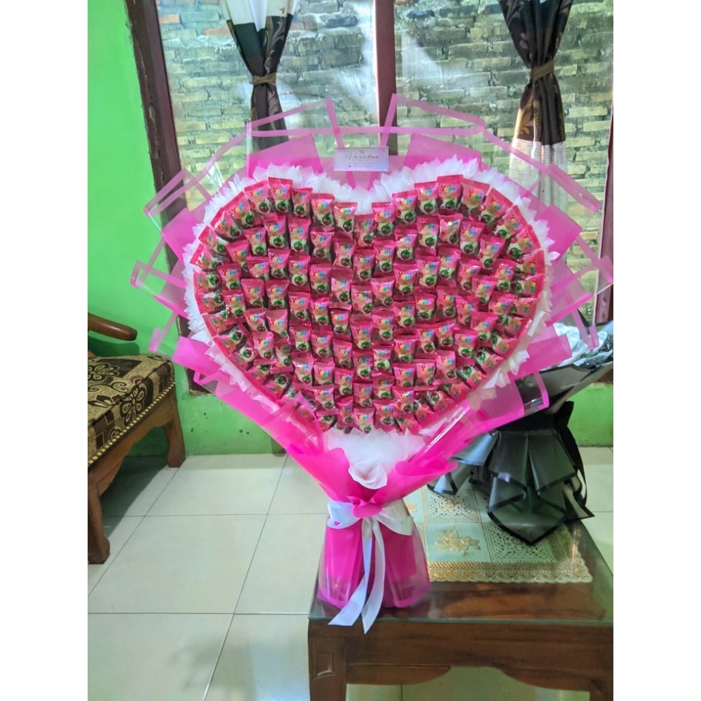 BUKET YUPI LOVE JUMBO,BUKET VALENTINE,ULTAH, WISUDA,