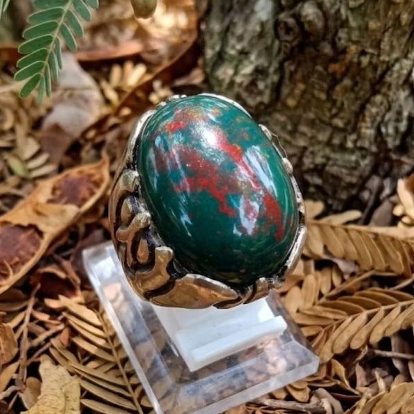 Batu Nagasui Bloodstone