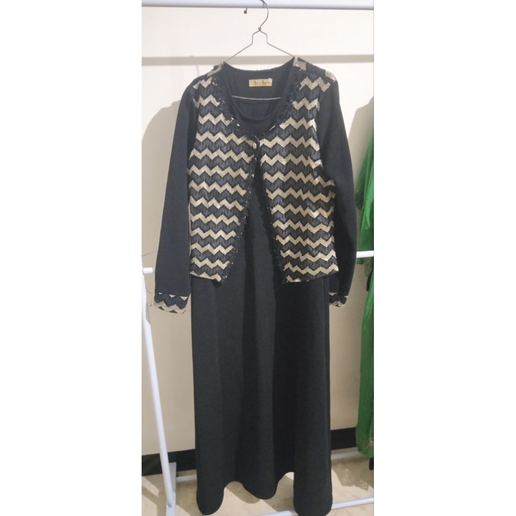 preloved gamis hitam