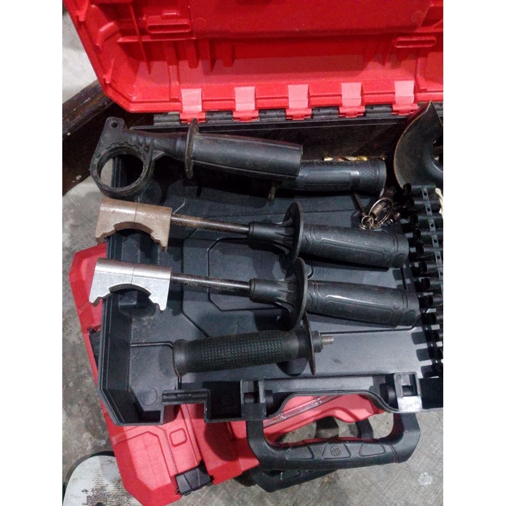 Handle bor cordless