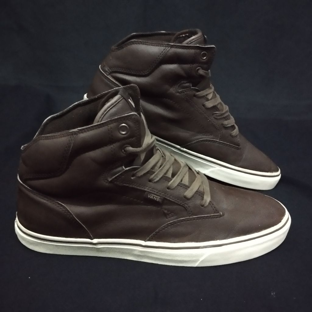 sepatu Vans kulit, size 46/ insole 30 cm
